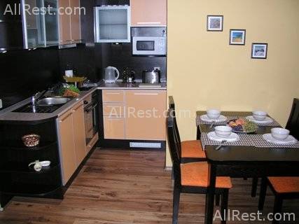 Alexander Business Apts. 17